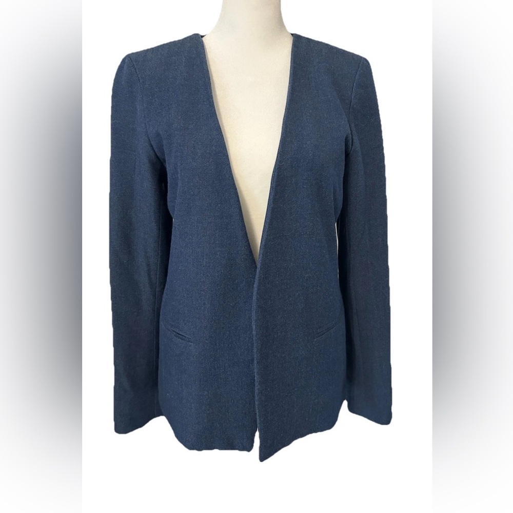 Adrienne Vittadini Blue Tailored Blazer